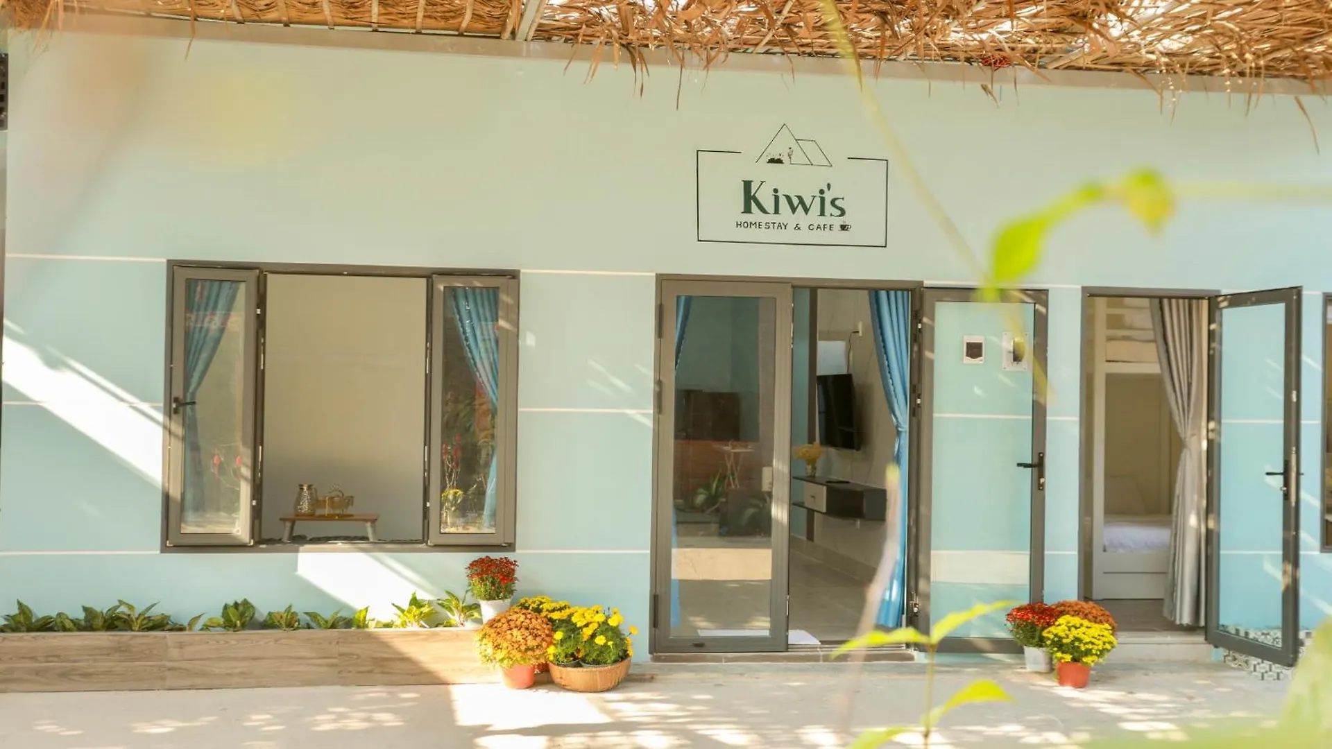 Kiwi'S Homestay & Cafe Phan Thiết